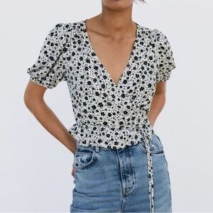 ZARA FLORAL PRINT WRAP TOP